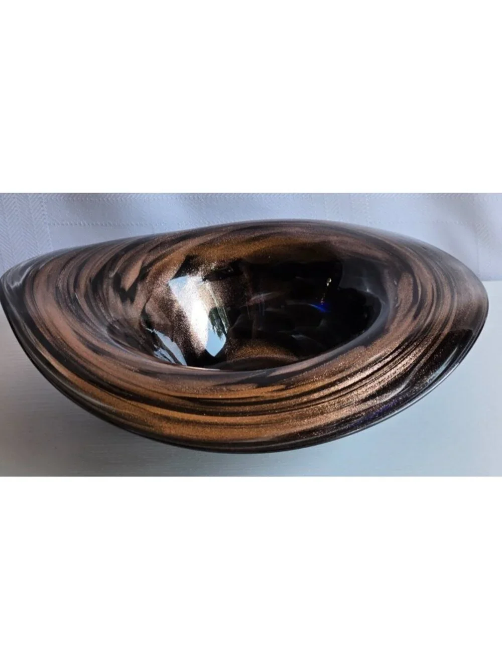 Vintage Hand Blown Swirl Gold Glitter & Black Art Glass Bowl 9